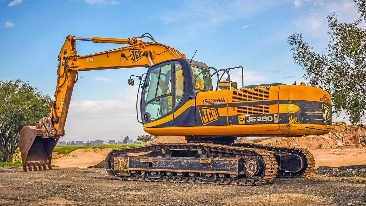 heavy machinery, excavator, heavy construction equipment-6761291.jpg